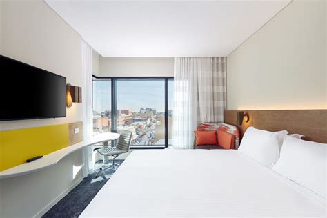 Holiday Inn Express Adelaide City Centre, an IHG Hotel: AU$152 Deals ...