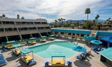 hotel ZOSO: 4-Star Palm Springs Hotel | Groupon Getaways