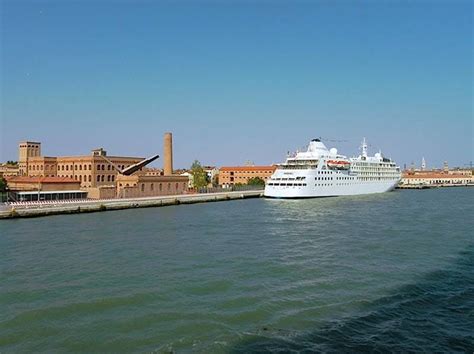 Terminals | Venice (Italy) Cruise Port Guide | IQCruising