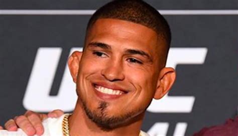 Anthony Pettis signs with PFL | BJPenn.com