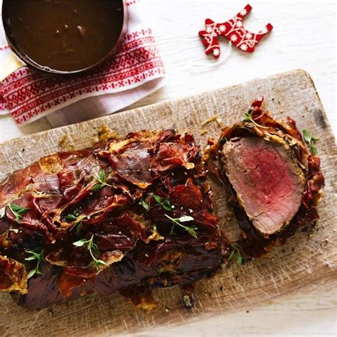 Christmas recipes: Festive main courses — BBC Countryfile Magazine | Beef fillet, Beef ...