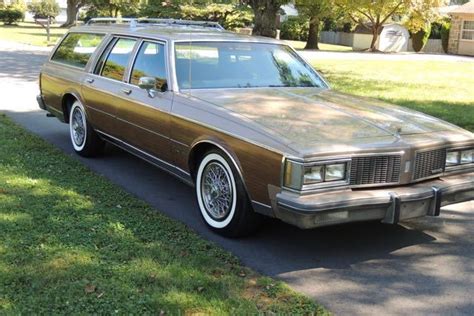 1984 Oldsmobile Custom Cruiser - Classic Oldsmobile Custom Cruiser 1984 ...