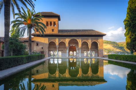 Visite guidée à pied de l’Alhambra à Grenade - Billet coupe-file