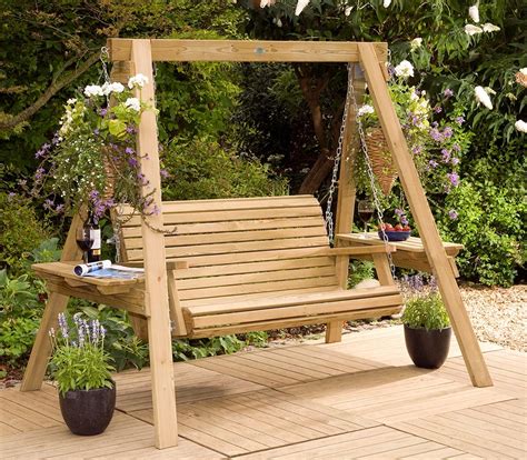 Swing Outdoor – Telegraph