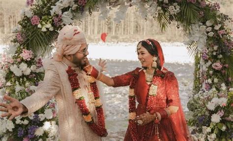 Physics Wallah Co-Founder Alakh Pandey Gets Married With His Girlfriend Shivani Dubey; PICS Go ...