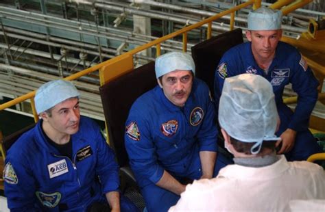 Expedition 33/34 Flight Engineer Kevin Ford of NASA (left), Soyuz Commander Oleg Novitskiy ...
