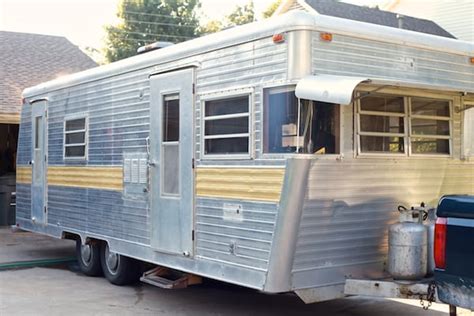 Cozy Vintage Camper Renovation | Mobile Home Living