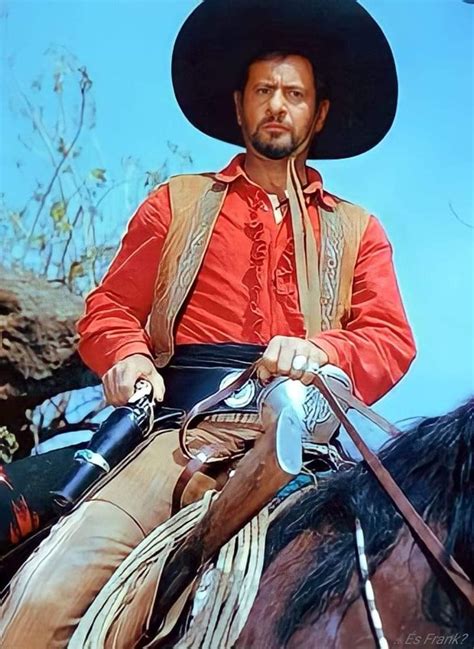 Eli Wallach as Calvera in The Magnificent Seven, 1960 | Foto famose ...