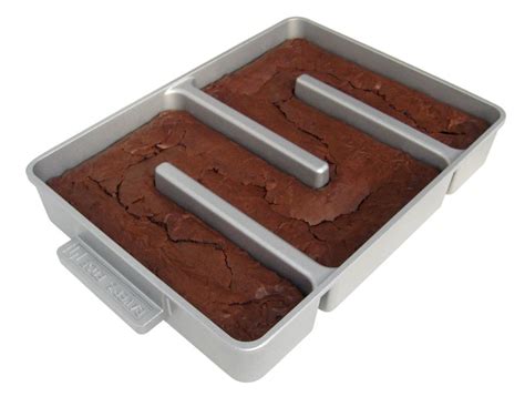 Baker's Edge Brownie Pan™ - The Original All-Edges Brownie Pan | Ultimate brownies, Best ...