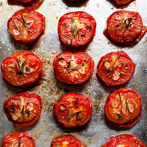 Easy Oven Roasted Tomatoes | FaveHealthyRecipes.com