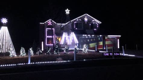 Falcon Christmas lights. - YouTube