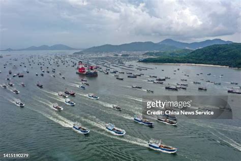 2,314 South China Sea Fishing Stock Photos, High-Res Pictures, and ...