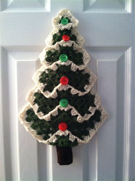 Items similar to Granny Square Christmas Tree on Etsy