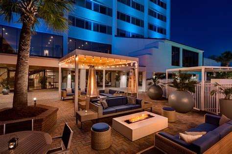 Hotel Ballast Wilmington, Tapestry Collection by Hilton Pool: Pictures & Reviews - Tripadvisor