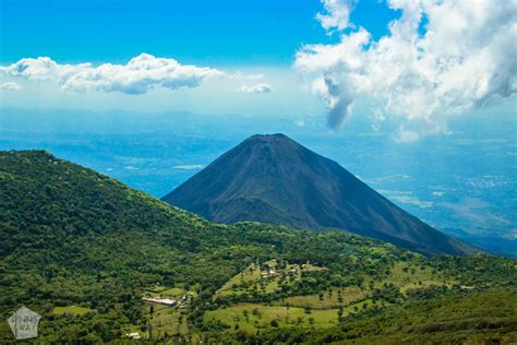 El Salvador: Hiking Santa Ana Volcano | FinnsAway travel blog