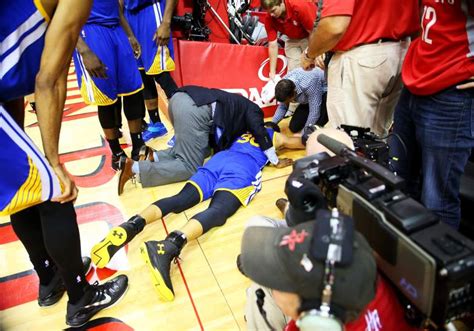 PHOTOS: Warriors Steph Curry Injures Head After Scary Fall | Heavy.com ...