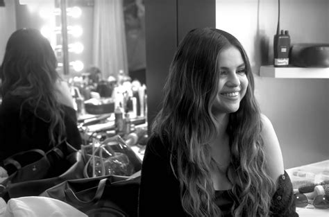 Selena Gomez 'Lose You to Love Me' Behind-the-Scenes Video: Watch ...