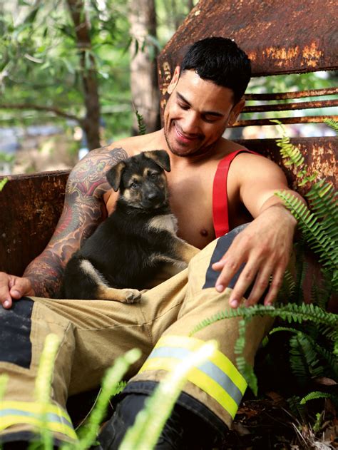 Australian Firefighters Pose With Animals For 2020 Charity Calendar, And The Photos Are So Hot ...