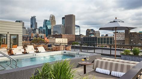 20 Best Hotels with Rooftop Pools in the United States