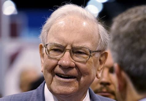 Auction for Warren Buffett charity lunch starts slow – Metro US