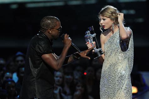 The Taylor Swift-Kanye West 2009 VMAs scandal is an American morality tale - Vox