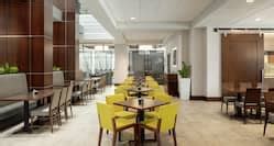 Indianapolis Indiana Hotels - Embassy Suites Indianapolis Downtown Hotel