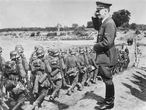 75 years ago, Hitler invaded Poland. Here's how it happened. - Vox