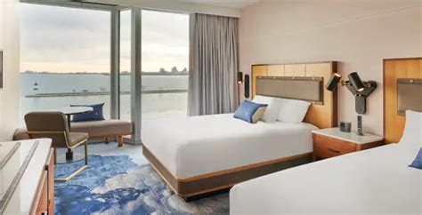 The Nautical-Themed Hotel Sable at Navy Pier Opens in Chicago - Travel ...