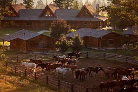 15 Best Dude Ranches for Families | Family Vacation Critic