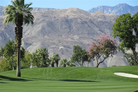 Golf Course, Palm Desert JW Mariott | Golf courses, Palm springs california, Places to go