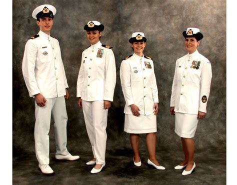 how to wear navy dress white uniform - Glenna Yeager