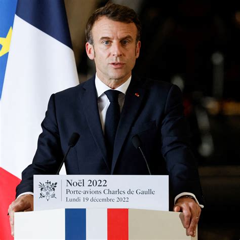 Emmanuel Macron, à la recherche d'un nouvel élan pour 2023