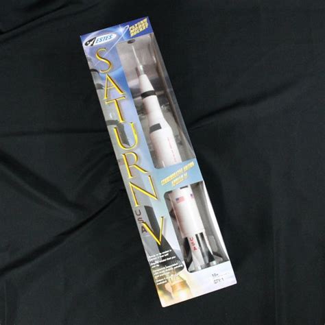 Boyce Aerospace Hobbies | Estes Rockets Saturn V Rocket Kit – Boyce ...