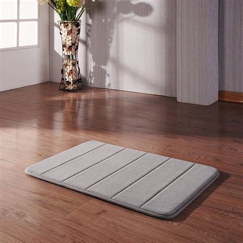 Amazon.com: Docbear Memory Foam Coral Velvet Non Slip Bathroom Mat, 17W X 24L Inches (Gray ...