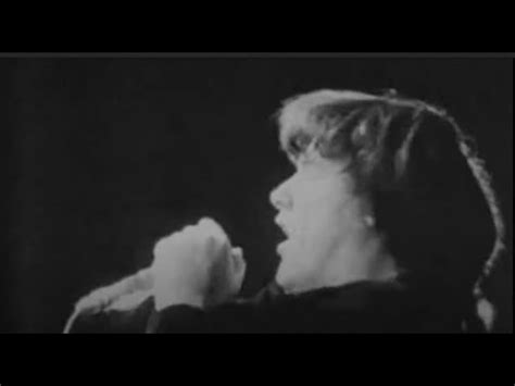 P J PROBY-1965 NEWSREEL FOOTAGE-SPLIT TROUSERS - ARCHIVE FOOTAGE - YouTube