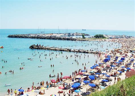 HD Romanian Beach-eforie Nord Wallpaper | Mamaia-Romania | Pinterest | Beach