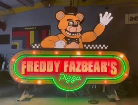 Freddy Fazbear’s Pizza Place Logo (Fnaf Movie) | Five Nights At Freddy ...