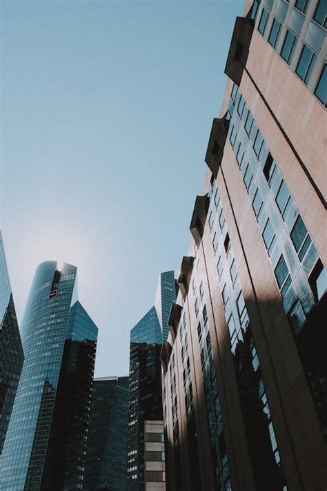 New complex of contemporary skyscrapers in downtown · Free Stock Photo