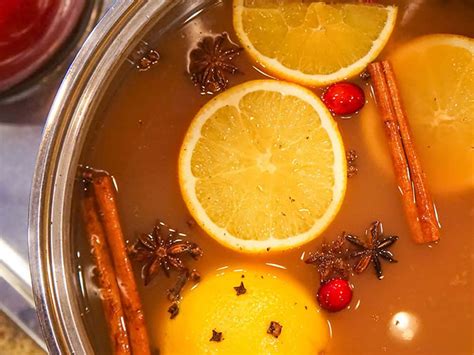 Mulled Orange-Spiced Apple Cider | Sunkist