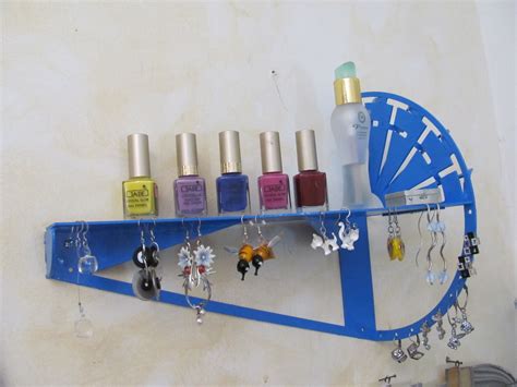 Jewelry Holder + Perfume Shelf : 9 Steps (with Pictures) - Instructables