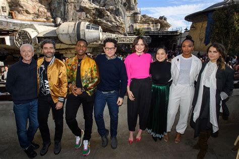 Star Wars: The Rise of Skywalker – Cast Interview | BackstageOL.com