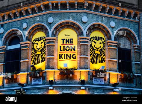 The Lion King London / Disney S The Lion King Welcomes New Cast To ...