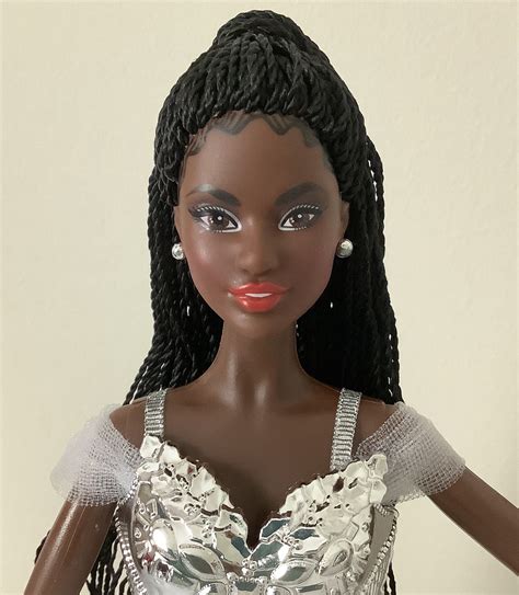 My Barbie's Closet: Holiday Barbie 2021