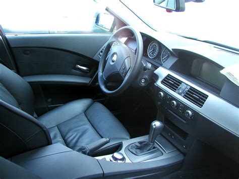 New E60 Interior Pics (Much classier) - BMW M5 Forum and M6 Forums