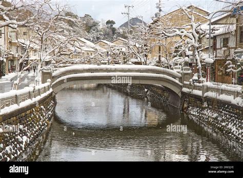 Early morning of winter in Kinosaki Onsen Stock Photo - Alamy