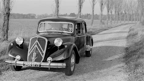 Citroën Traction Avant - Secret Classics