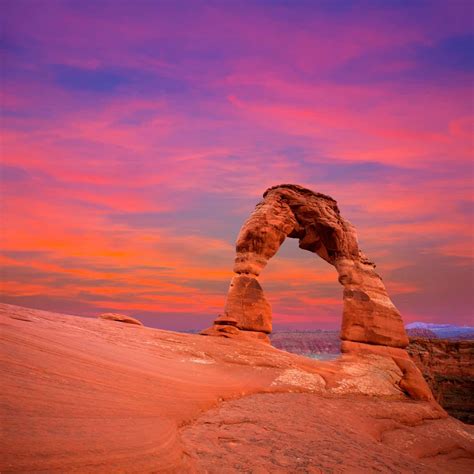 8 Spots for the Perfect Arches National Park Sunrise - Volumes & Voyages