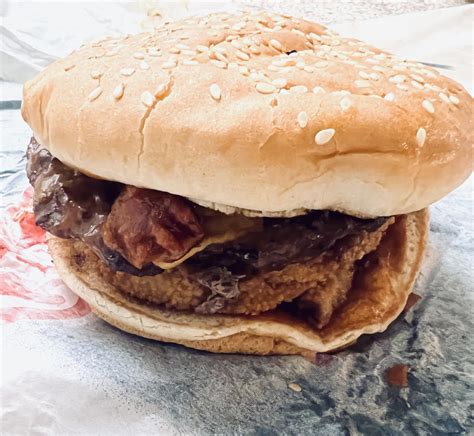 Carl’s Jr. Western bacon cheeseburger : r/burgers