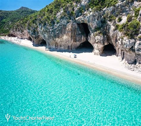 Secret Sardinia: the best beaches to visit on a yacht charter | YachtCharterFleet