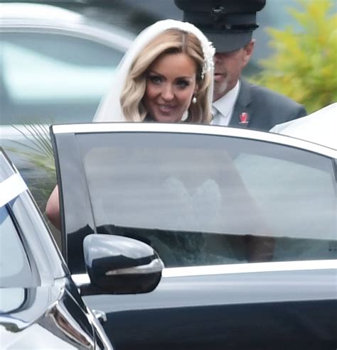 Amy Dowden - Sets off for her wedding in South Wales-03 | GotCeleb